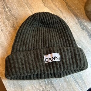 Ganni dark green beanie